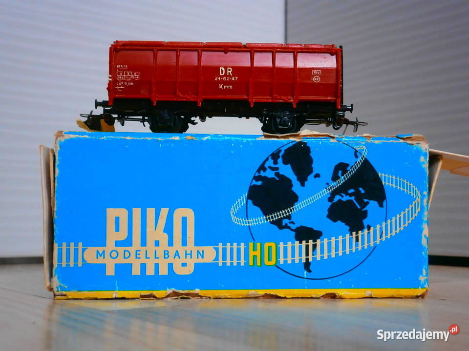 DR 216247 wagon towarowy z klapami PIKO sprzedam