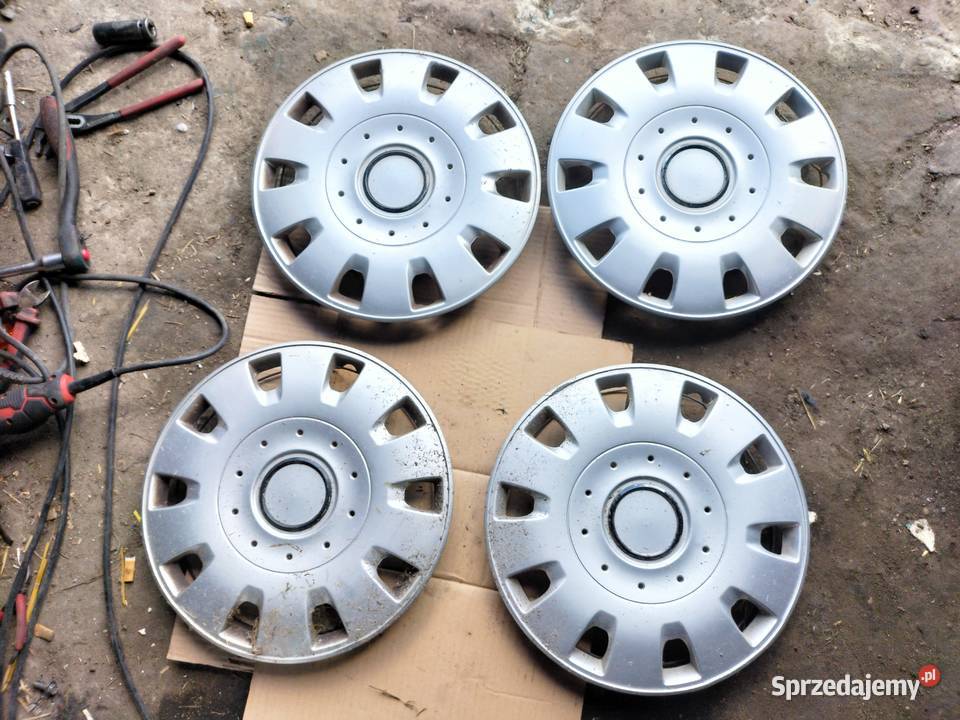 KOŁPAK KAPSEL DEKIELEK KOŁPAKI R13 Kamień-Kolonia