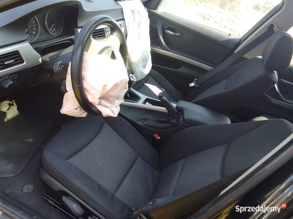 Bmw E90 320i części Rok produkcji 2005 Ziemięcin