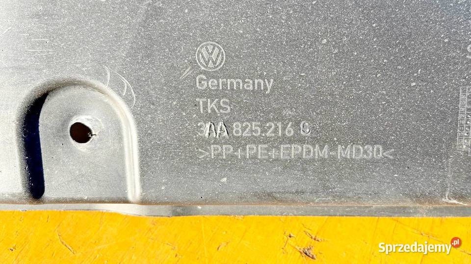 VW PASSAT B7 OSŁONA PODŁOGI PODWOZIA 3AA825216C Radom