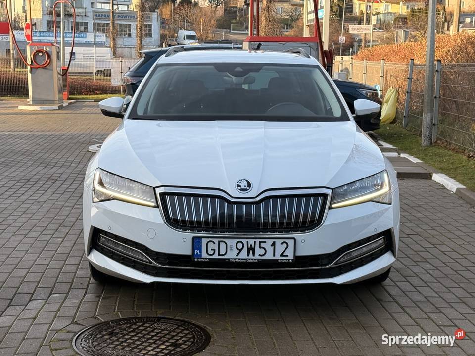 Skoda Superb 14 TSI HYBRYDA 218 Plugin WEBASTO hybryda Gdańsk