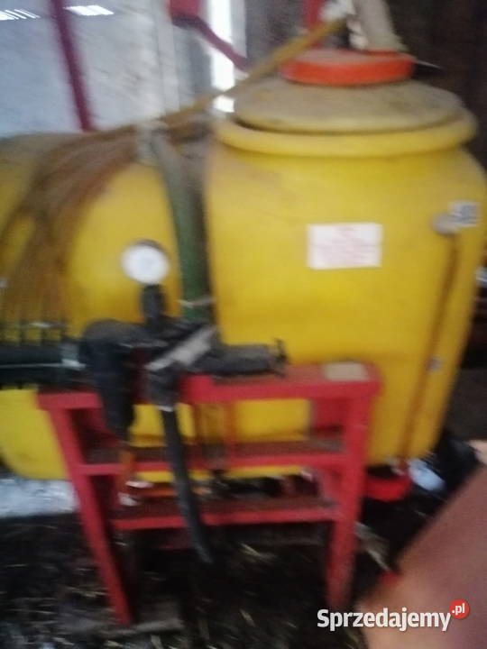 Opryskiwacz zawieszany 400l Zbęchy-Pole