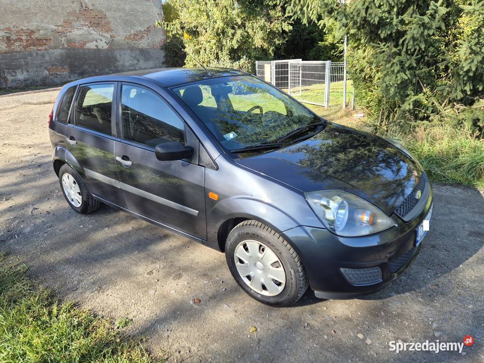 Ford Fiesta Mk6 LIFT Klima Zadbany Fiesta Legnica sprzedam