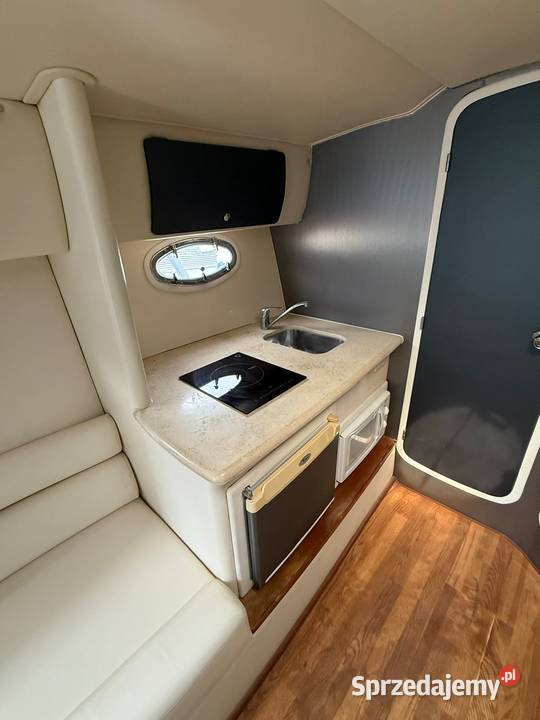 Duży jacht motorowy 125m łodź kabinowa spacerowa Wrocław sprzedam