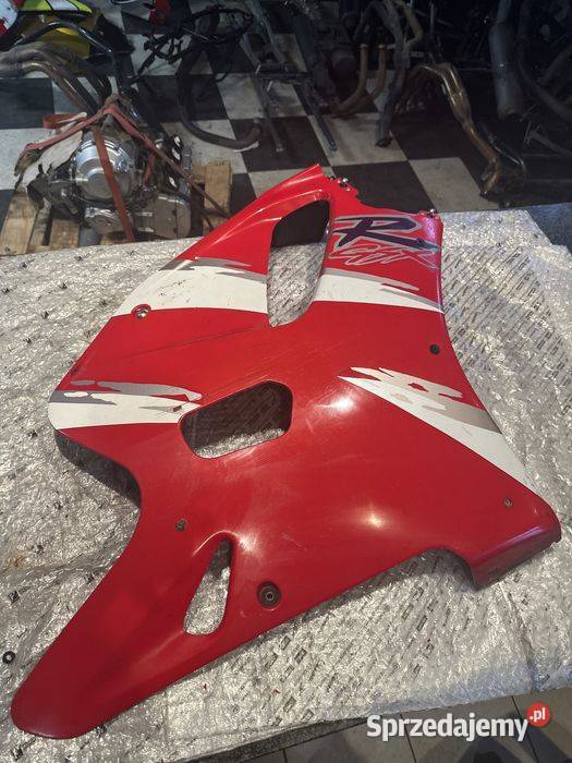 Suzuki GsxR 750 Gsxr Bok Przednia Prawa Owiewka Poznań