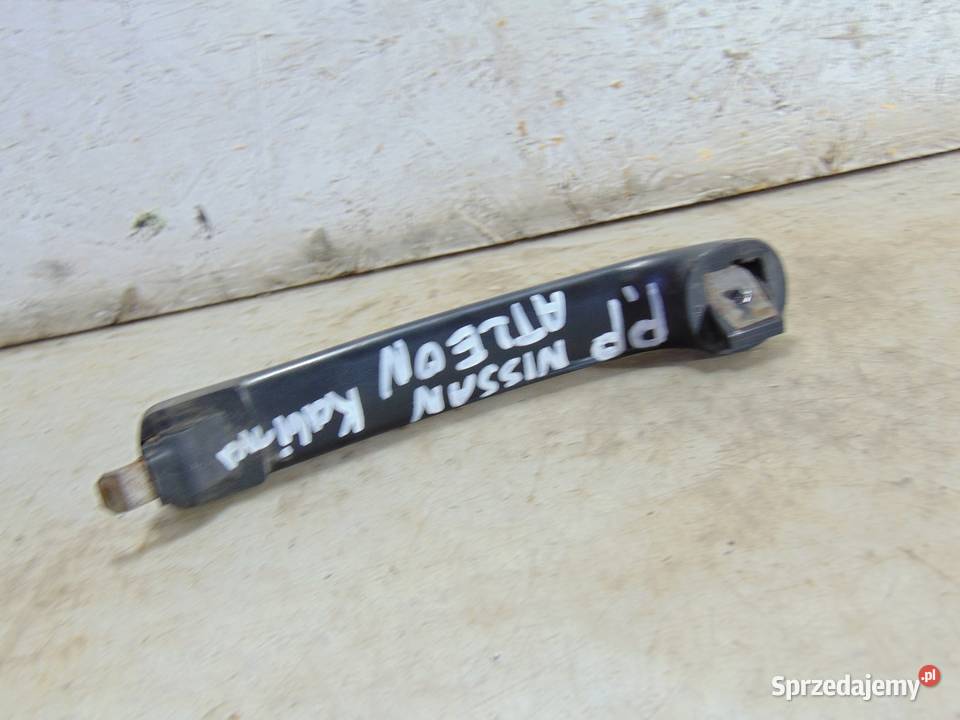 RĄCZKA DRZWI PRAWA NISSAN ATLEON 0613 Uchwyty fabryczne sprzedam
