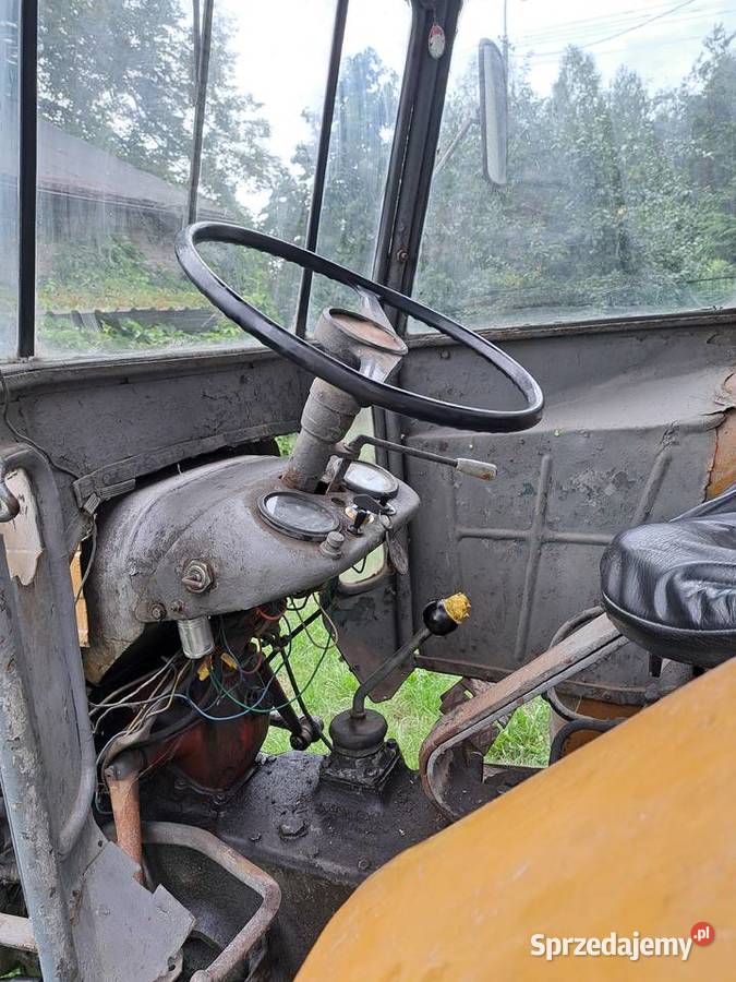 Ciągnik Ursus C328 z silnikiem C330 Bramki sprzedam