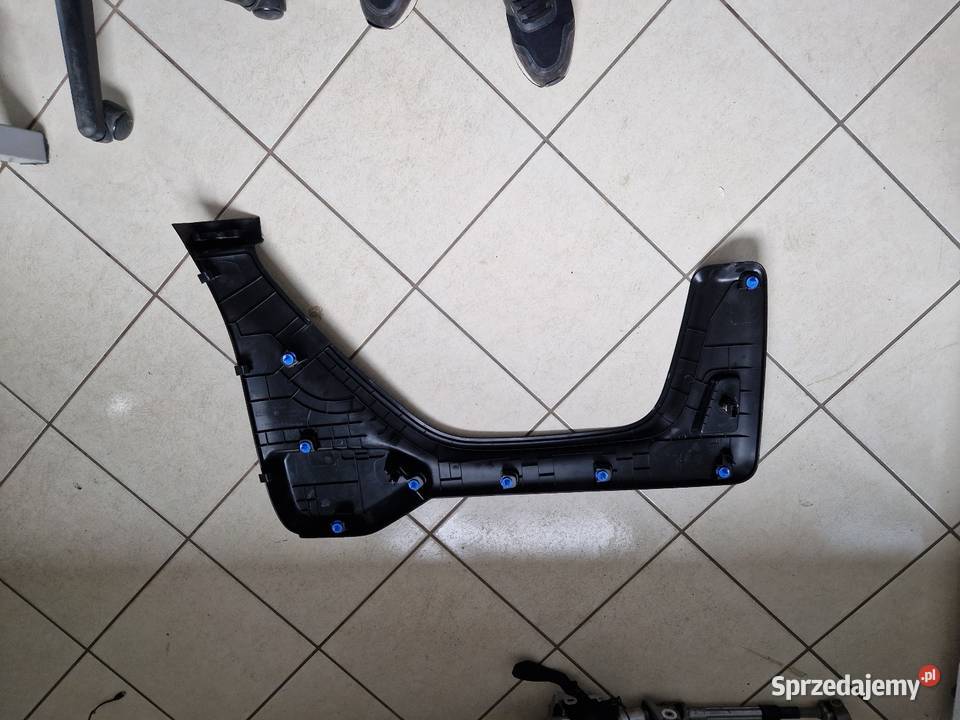 Boczek osłona Renault Kangoo IV Mercedes Citan