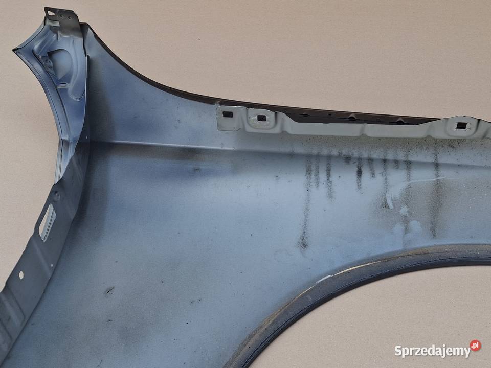 MERCEDES EKLASA W213 BŁOTNIK LEWY PRZÓD PRZEDNI Bieleń