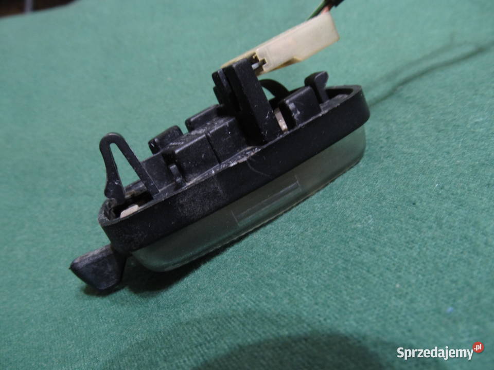 Audi 80 B4 Lampka oświetlenia komory silnika Radzyń Podlaski