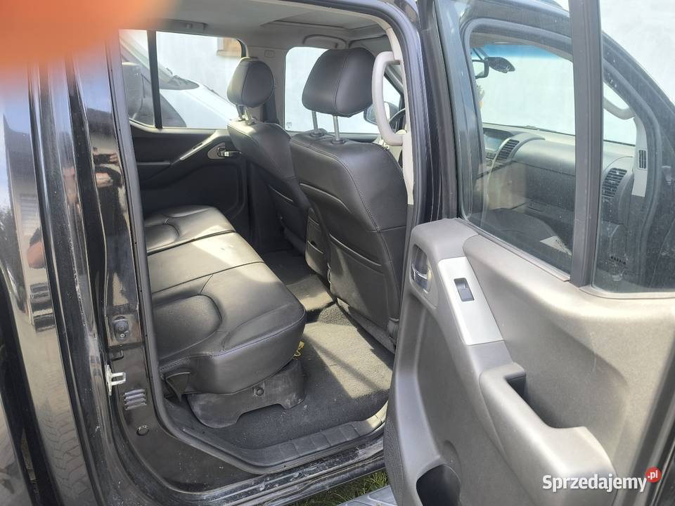 Nissan Navara d40 automat mały przebieg wspomaganie kierownicy sprzedam