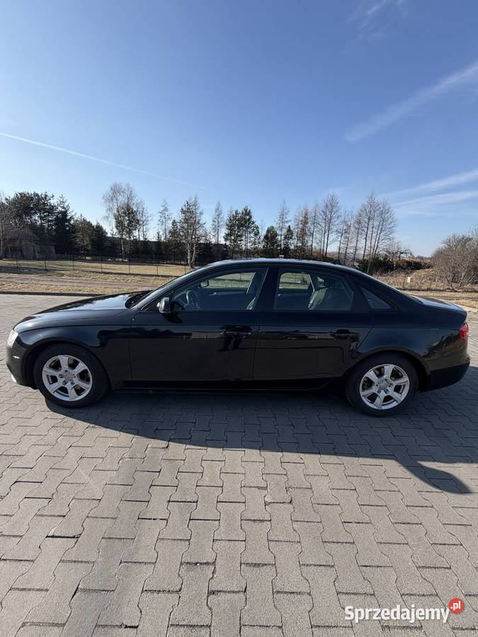 Audi A4 B8 20 DIESEL MANUAL Rok produkcji 2012