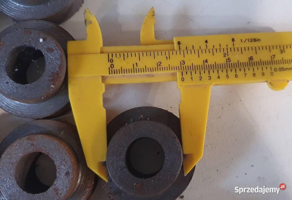 Tulejki metalowe Pakość sprzedam