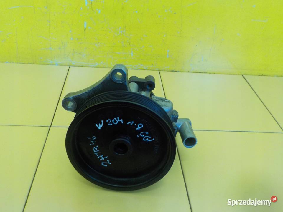 MERCEDES W204 18 CGI 11r 156 271820 pompa Suków