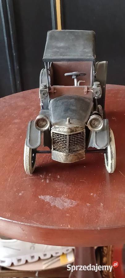 model samochodu kolekcjonerski Ford Model T Tin Mosina
