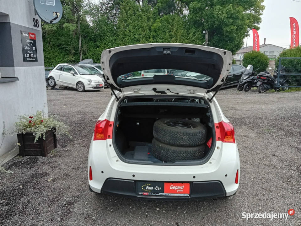Toyota Auris II 2012 250000km Janów Lubelski