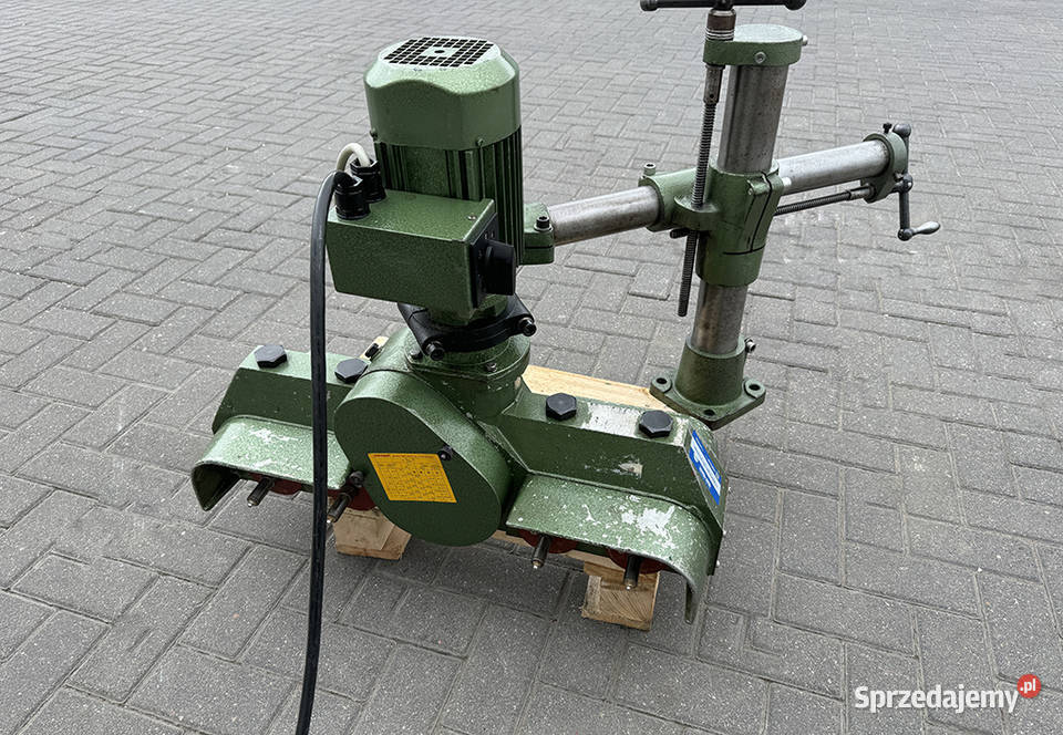 Posuw mechaniczny 4rolkowy