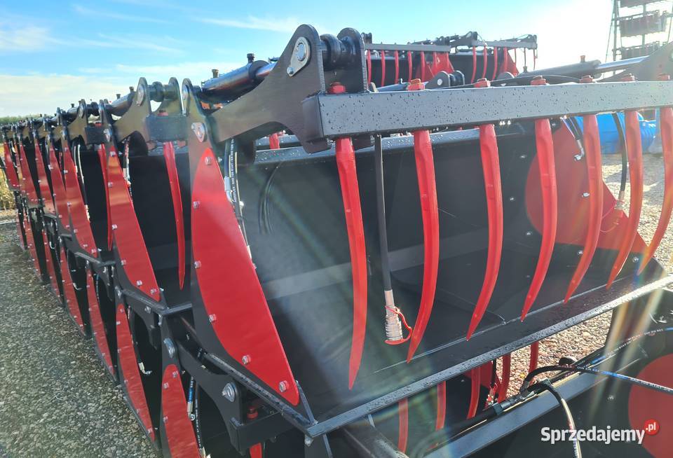 ŁADOWACZ CZOŁOWY III SEKdo C360 C330 mf255 ZETor Ładowacze czołowe Łosice