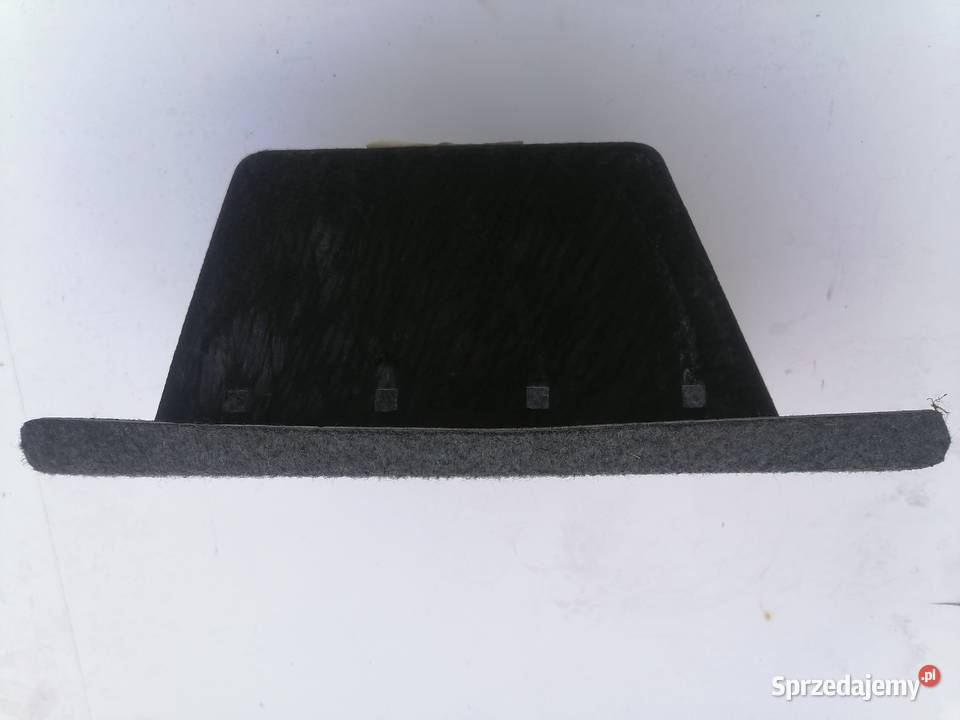 Audi A4 B6 B7 wkładka bagażnika schowek lewy tył Rok produkcji 2004 Szczerbice