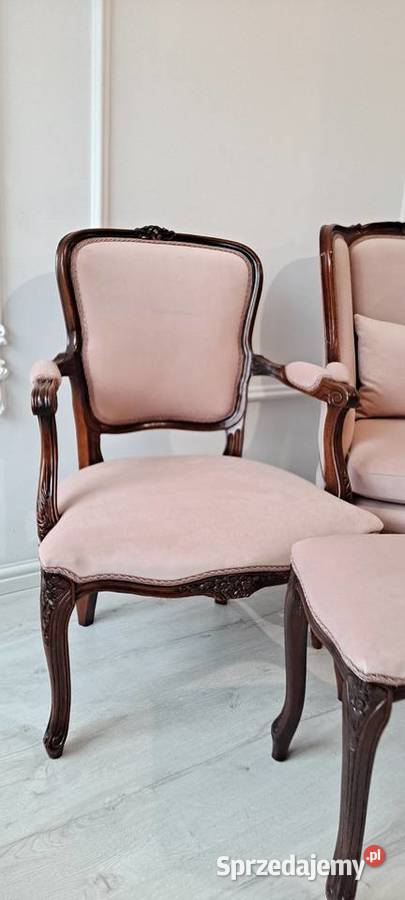 Stylowy fotel uszak berzera pufa podnóżek Ludwik 90cm Szczecin