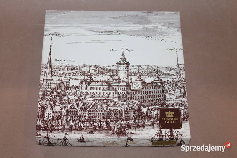 Komplet okrągłych tacek Scandia Gold 24 k