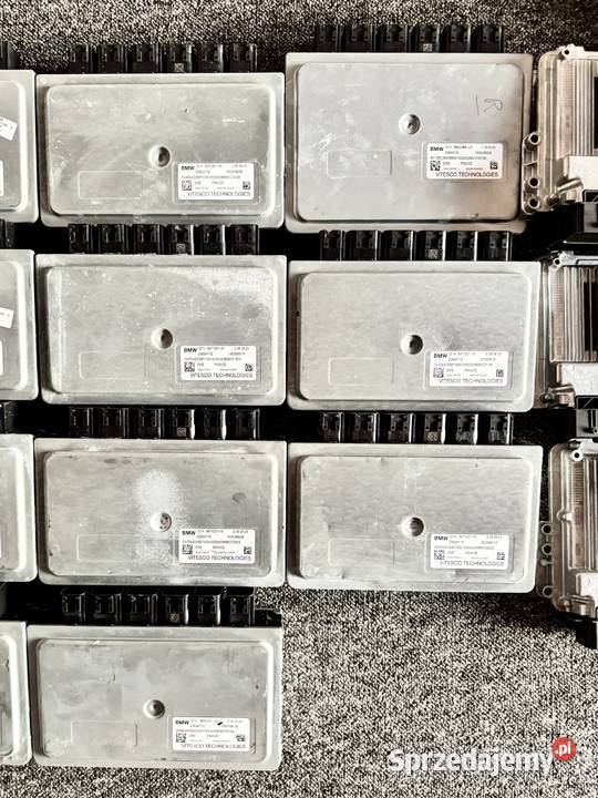 NOWY ECU KOMPUTER STEROWNIK SILNIKA 5A71301 BMW osobowe Warszawa