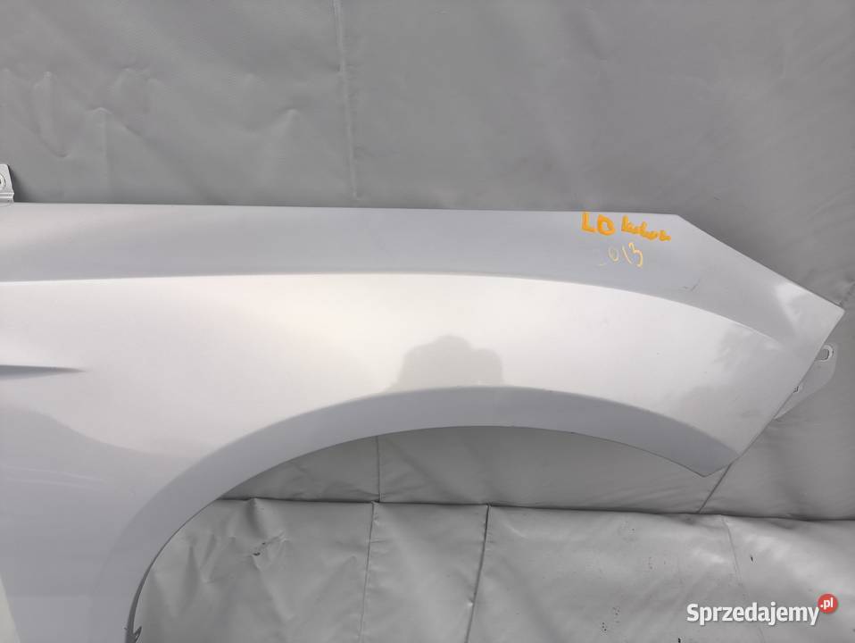 FORD FOCUS MK3 BŁOTNIK PRZEDNI PRAWY KOLOR LB Radom