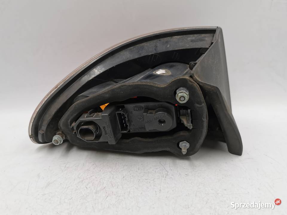 Lampa Prawy Tył Tylna Prawa Zewnętrzna Seat Wyszków