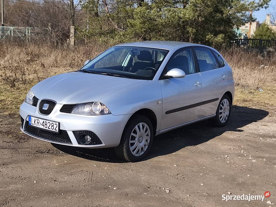 Seat Ibiza 14 benzyna 2006 136 przebiegu lubelskie Łuków