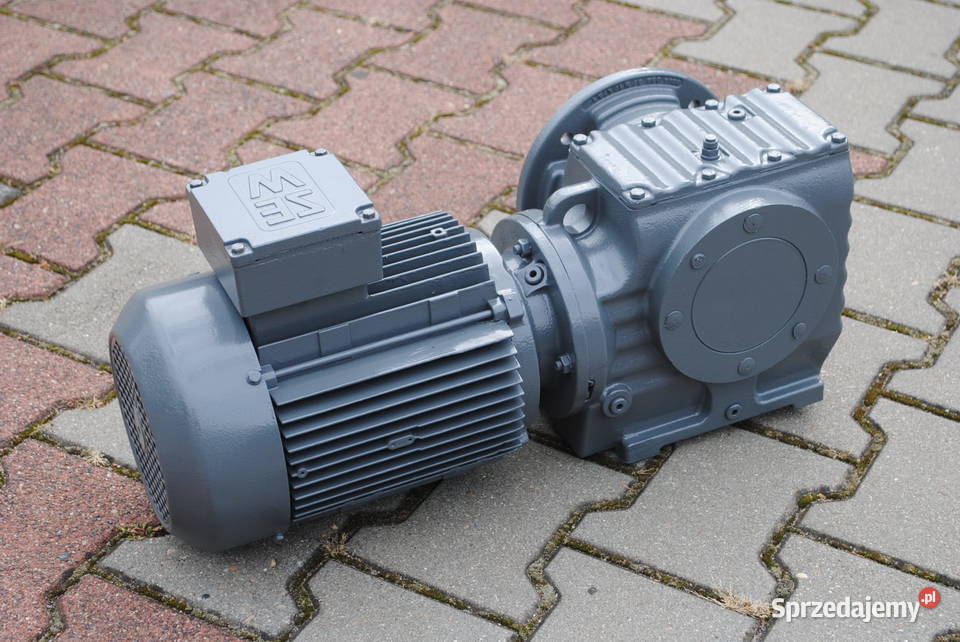 Motoreduktor kątowy 22kw 41obrmin firmy SEW Kargowa