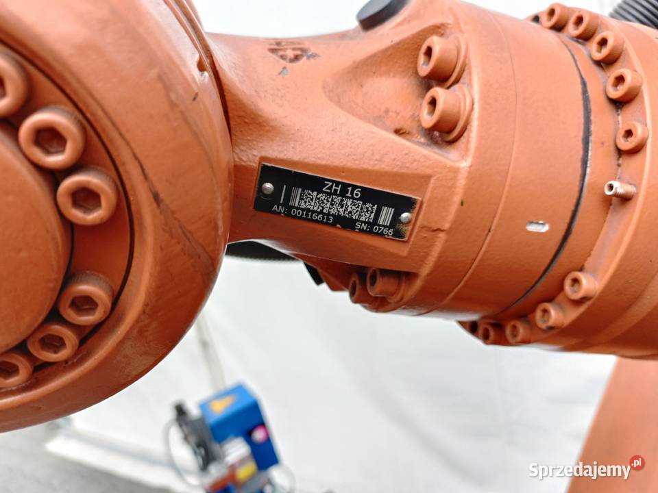 Robot KUKA KR16 C2 FLR ZH16 szafa KRC2 panel wielkopolskie sprzedam