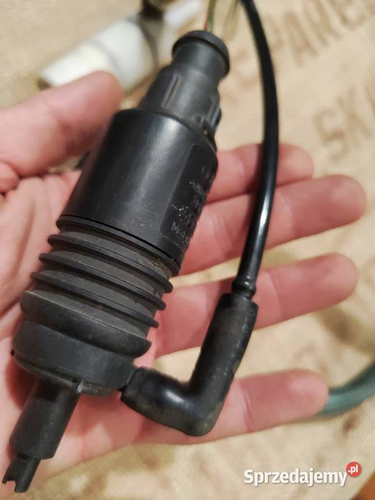 Audi 80 B4 spryskiwacze lamp reflektorów komplet Kraków