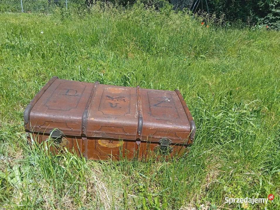 Zabytkowa walizka drewniana kufer podróżny Nysa