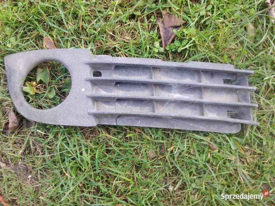 Kratka zderzaka prawa Audi A6 C5 lift 20012005 Cewice