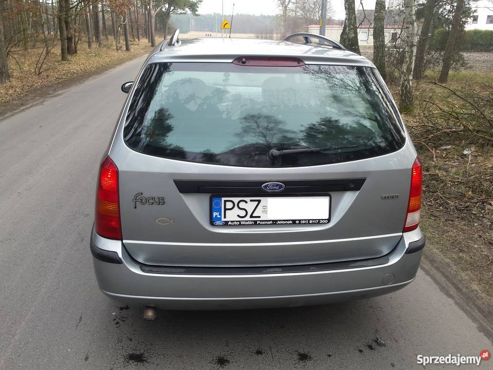 Ford Focus mk1 Lifting diesel 18 TDDi 90 Bogata światła przeciwmgłowe Wronki
