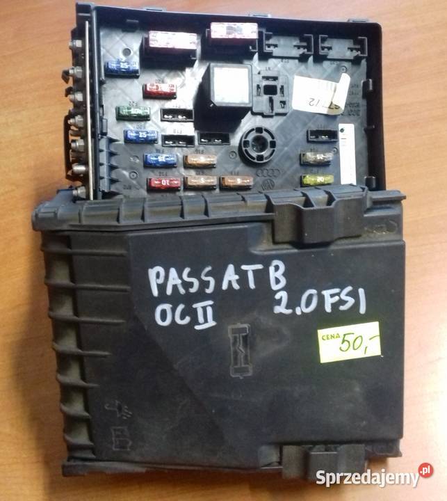 Skrzynka bezpieczników Passat B6 Układ elektryczny Sieradz