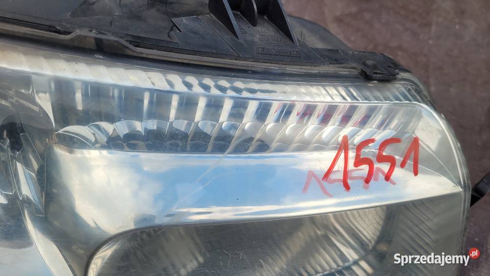 REFLEKTOR PRAWY LAMPA PRAWA PRZEDNIA FIAT PANDA Ruda Śląska sprzedam