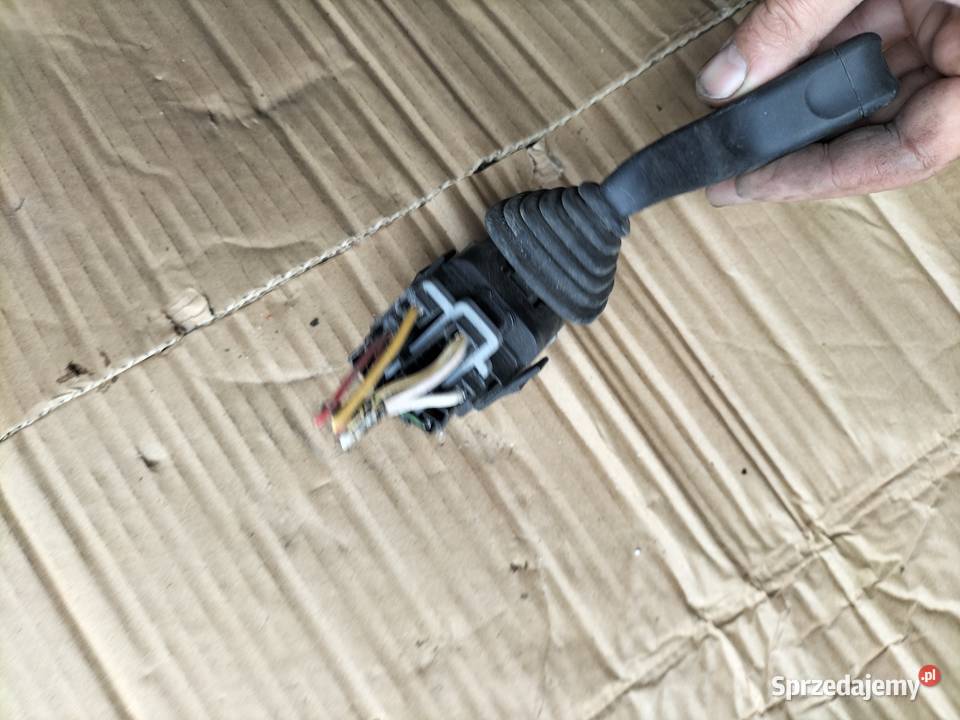 MANETKA Opel ASTRA TOGRA VECTRA CORSA ZAFIRA osobowe Wyposażenie wnętrza Kamień-Kolonia