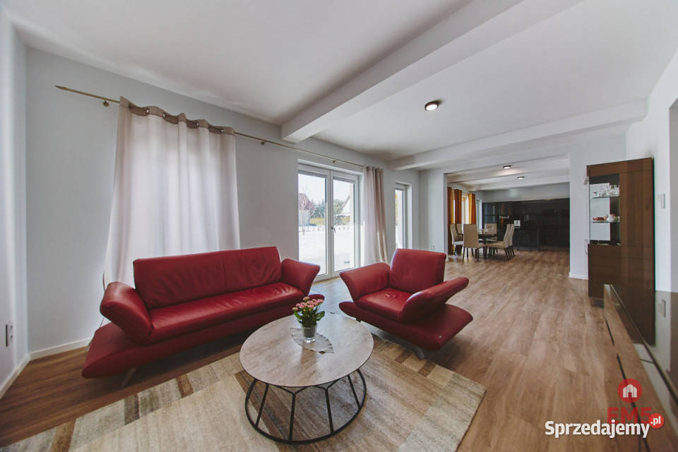 Dom wolnostojący 890m2 Raczki Sprzedaż