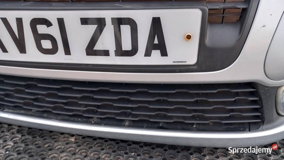 CITROEN C3 PICASSO ZDERZAK PRZÓD EZRC HALOGEN Zbierkowo