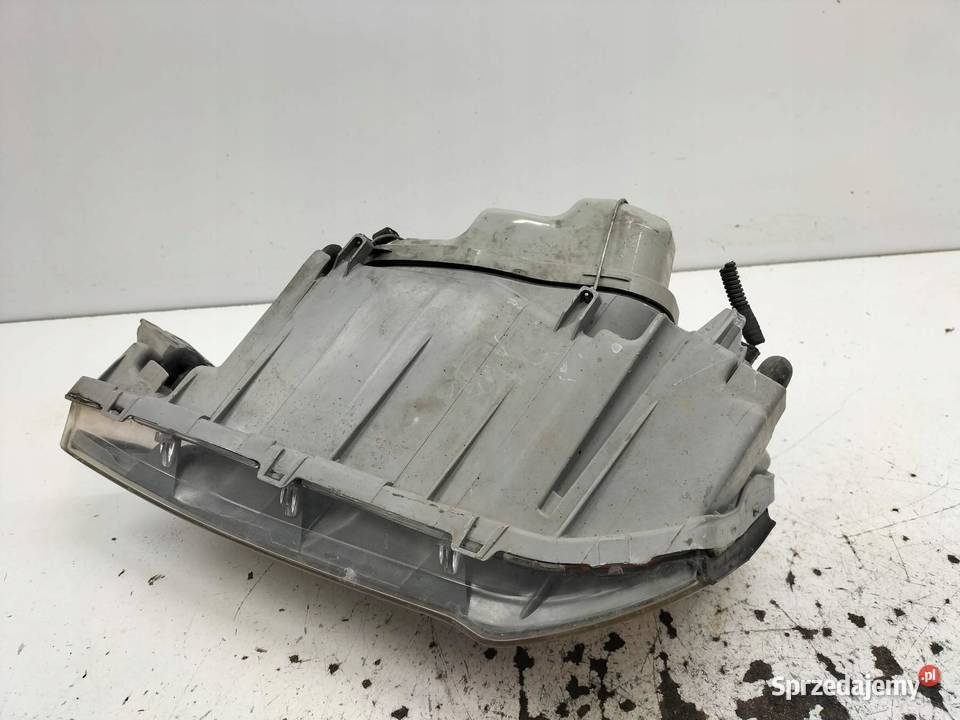 LAMPA PRZÓD PRAWA EU Daewoo Evanda I 20002006