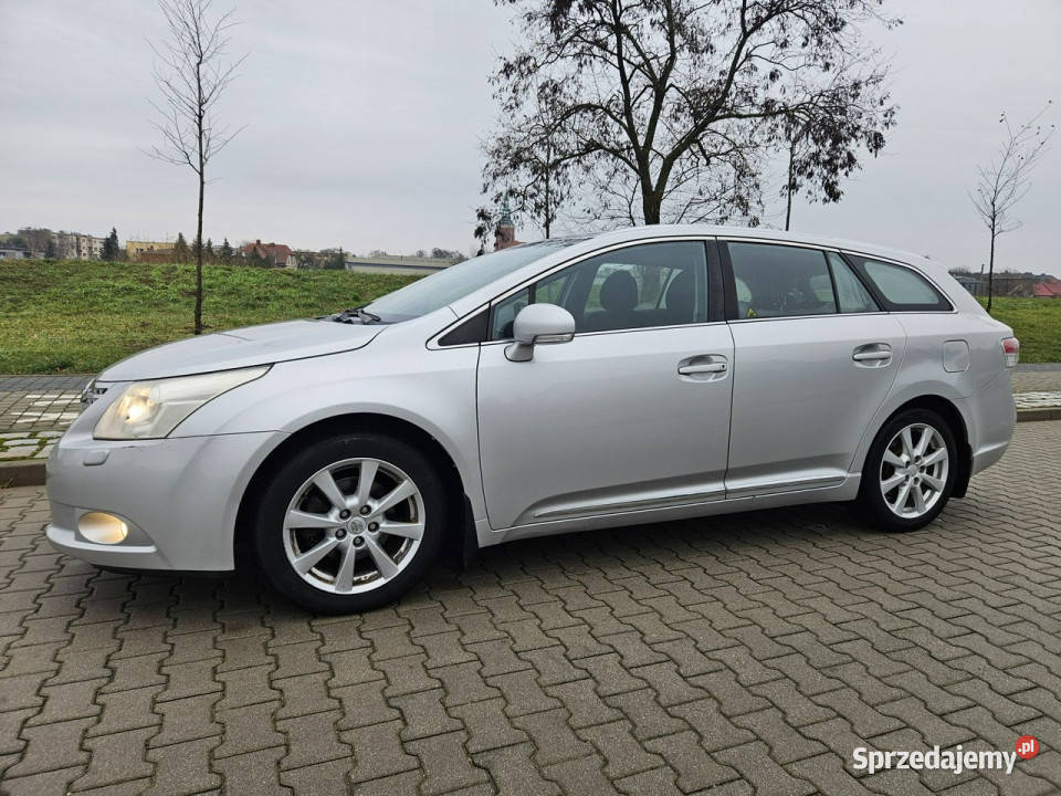 Toyota Avensis 20D4D 126 Zadbany Rata650 III Śrem