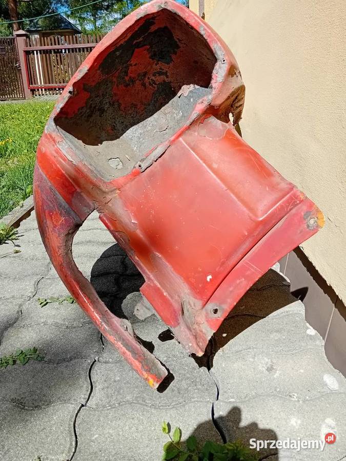 Błotnik przód przedni Mercedes W115 laminat osobowe Dębica