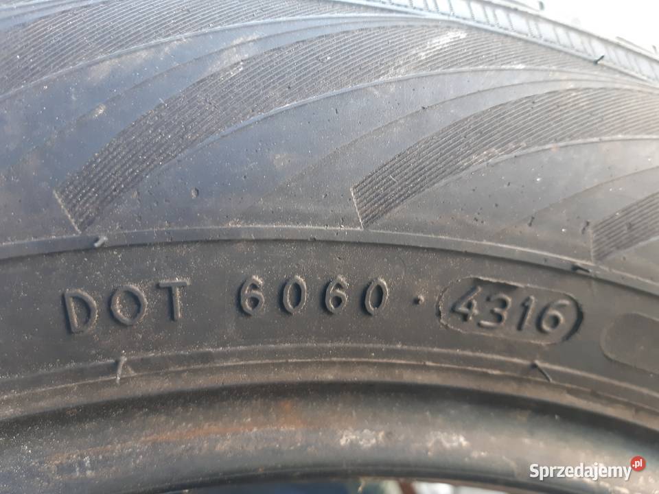 Opony zimowe Nokian 17565R15 Słupsk sprzedam