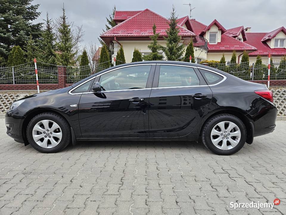 Opel Astra 2018 14 LPG 140 salon Polska I nieuszkodzony Rzeszów sprzedam