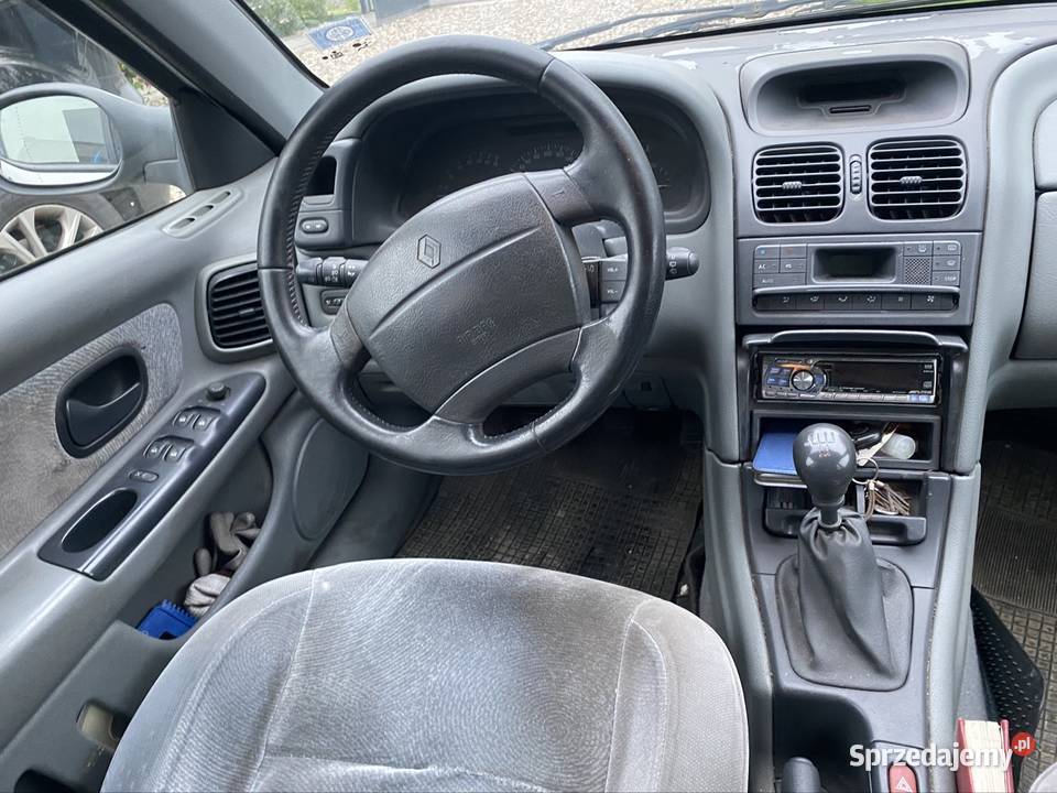 Renault Laguna I 16 Benzyna 107KM Kłodawa