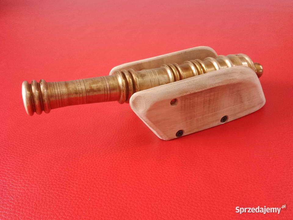 Armata armatka CP czarnoprochowa wiwatówka Staroźreby