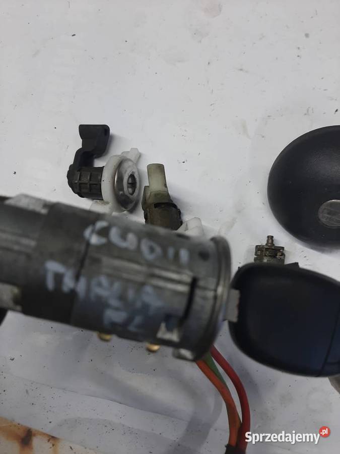 Renault Clio II Thalia stacyjka kluczyk wkładki Ksawerów