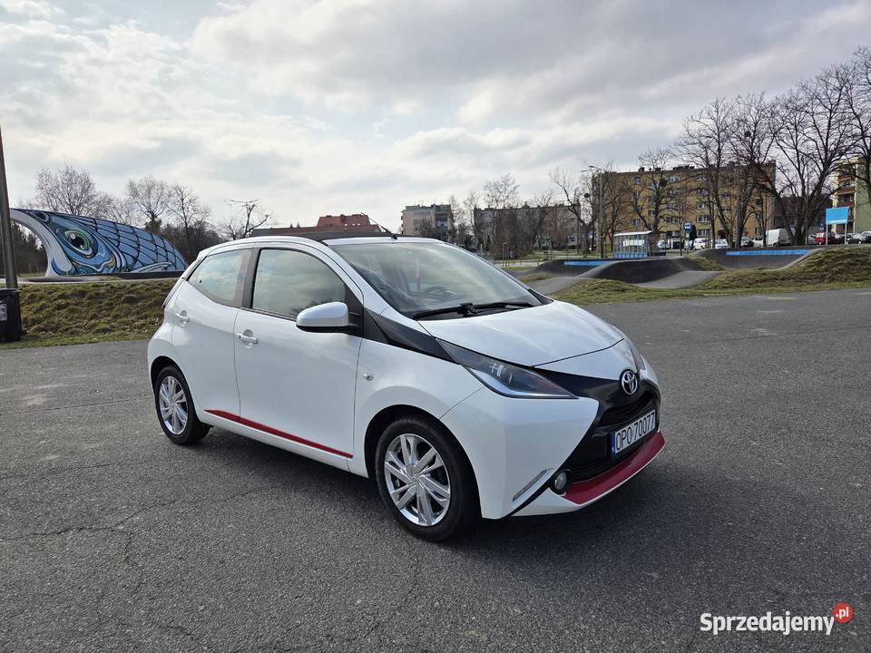 Toyota aygo 10VVTI XWave Otwierany dach opolskie