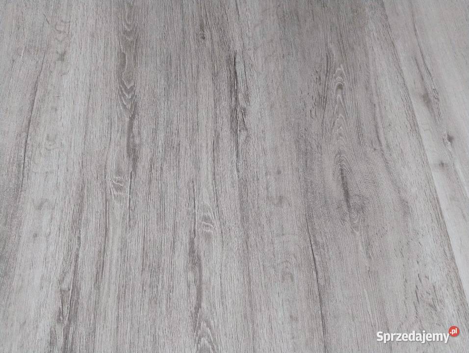 Montaż paneli podłogowych Układanie paneli, parkietów i wykładzin